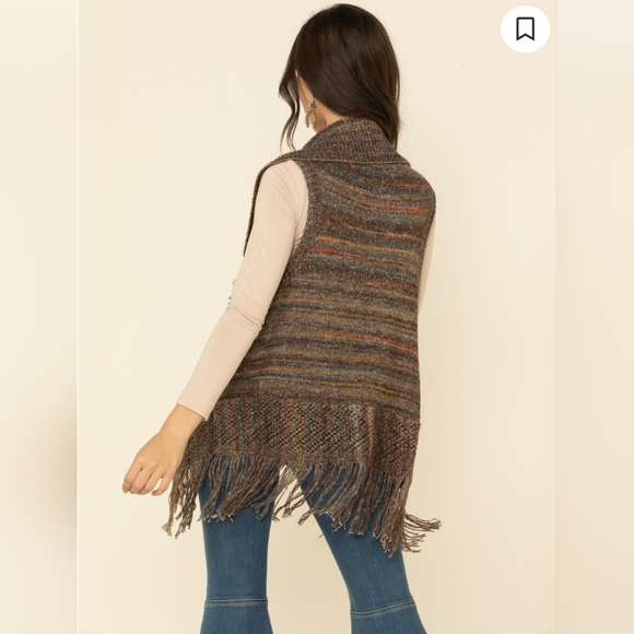Shyanne Western Sweater Vest - Picture 3 of 7